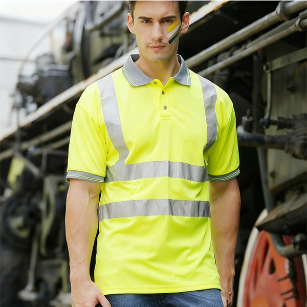 cnss华体会平台-华体会(中国)T恤吸汗速干T恤夜跑服