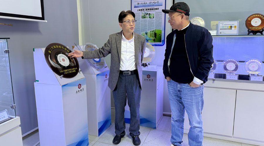 华体会平台-华体会(中国)新材赴上海上创超导考察